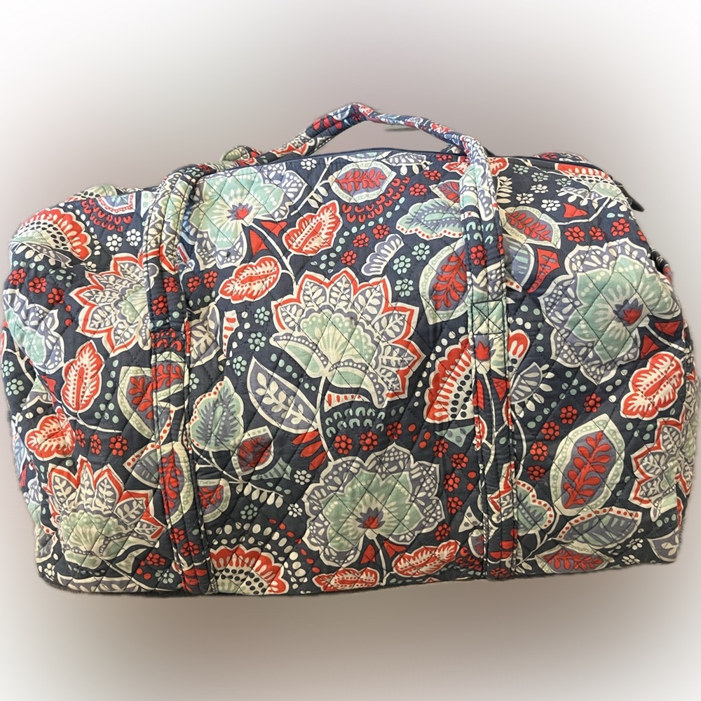 Vera Bradley large duffel in Nomadic Floral